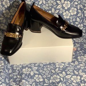 Never worn in good condition